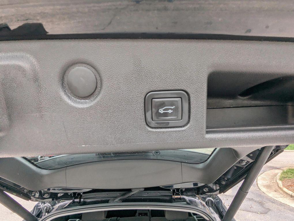 used 2024 Chevrolet Equinox car, priced at $22,477