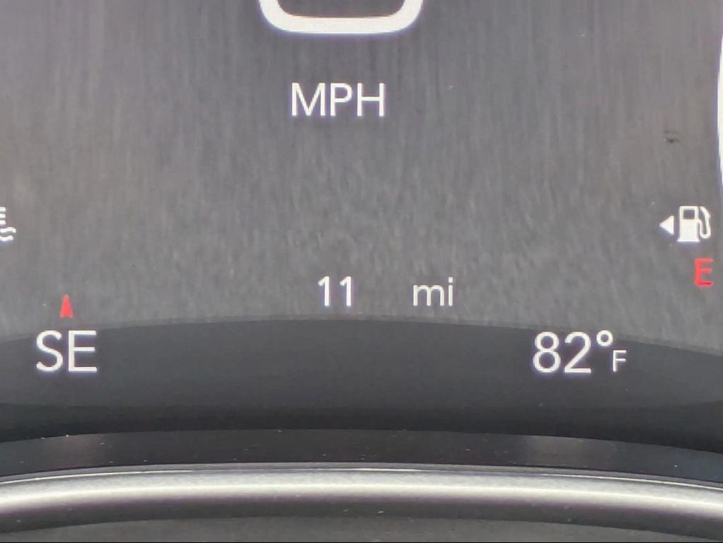new 2026 Chrysler Pacifica car, priced at $41,176