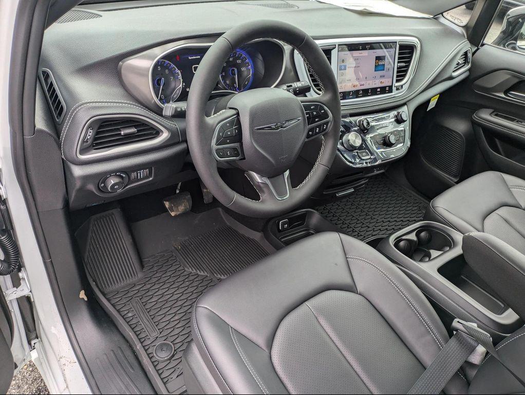 new 2026 Chrysler Pacifica car, priced at $41,176
