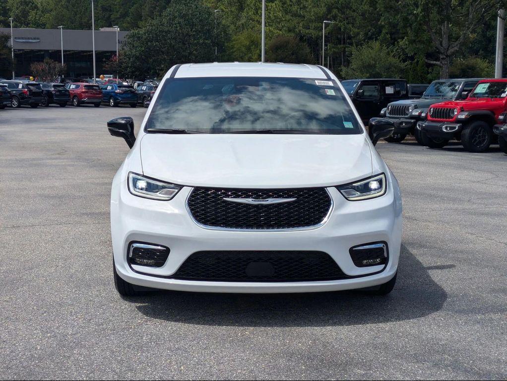 new 2026 Chrysler Pacifica car, priced at $42,111