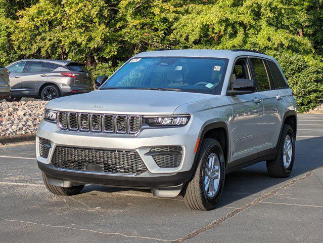 new 2024 Jeep Grand Cherokee car, priced at $44,220