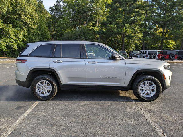 new 2024 Jeep Grand Cherokee car, priced at $44,220