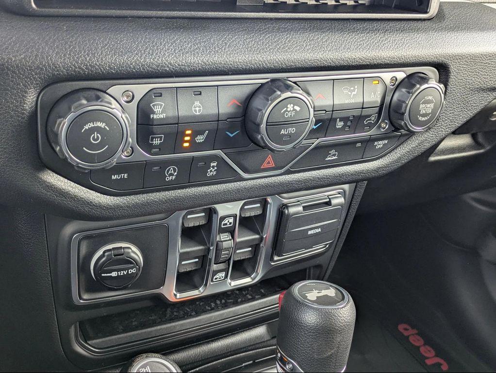 new 2026 Jeep Wrangler car, priced at $47,388