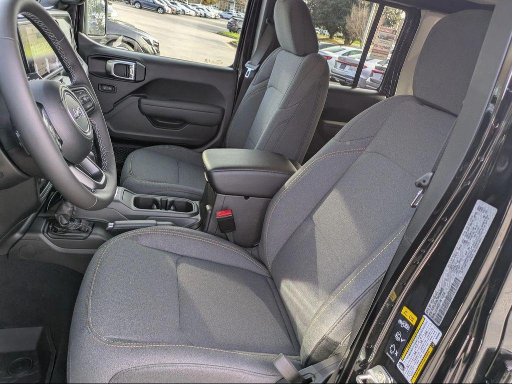 new 2026 Jeep Wrangler car, priced at $47,388