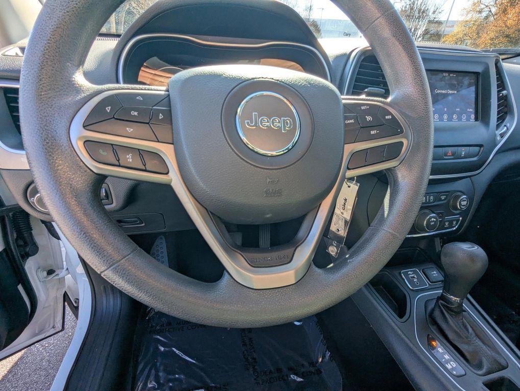 used 2021 Jeep Cherokee car, priced at $18,677