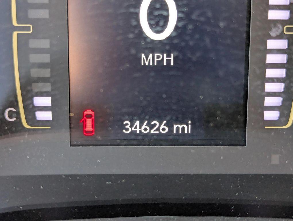 used 2021 Jeep Cherokee car, priced at $18,677