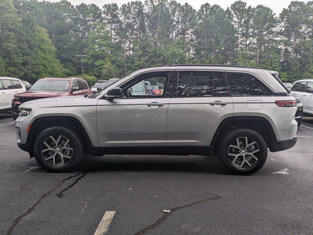 new 2025 Jeep Grand Cherokee car, priced at $50,805