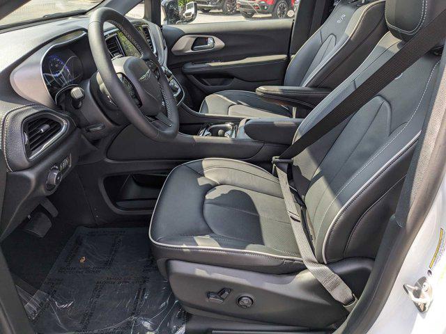 new 2024 Chrysler Pacifica car, priced at $54,715