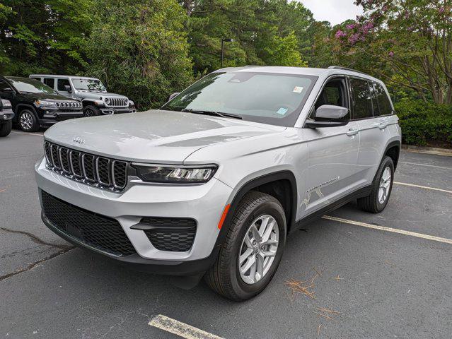 new 2024 Jeep Grand Cherokee car, priced at $43,175