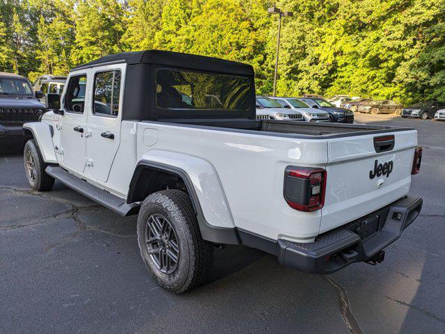 new 2024 Jeep Gladiator car, priced at $53,125