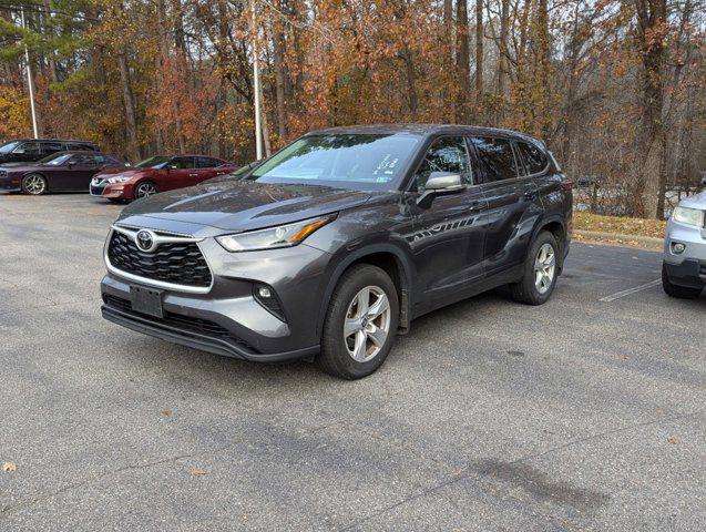 used 2022 Toyota Highlander car, priced at $29,998