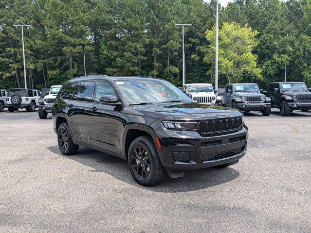 new 2025 Jeep Grand Cherokee L car, priced at $47,861