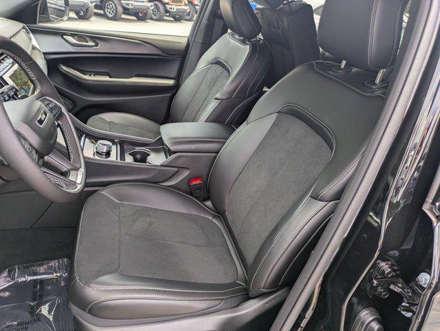 new 2025 Jeep Grand Cherokee L car, priced at $47,861