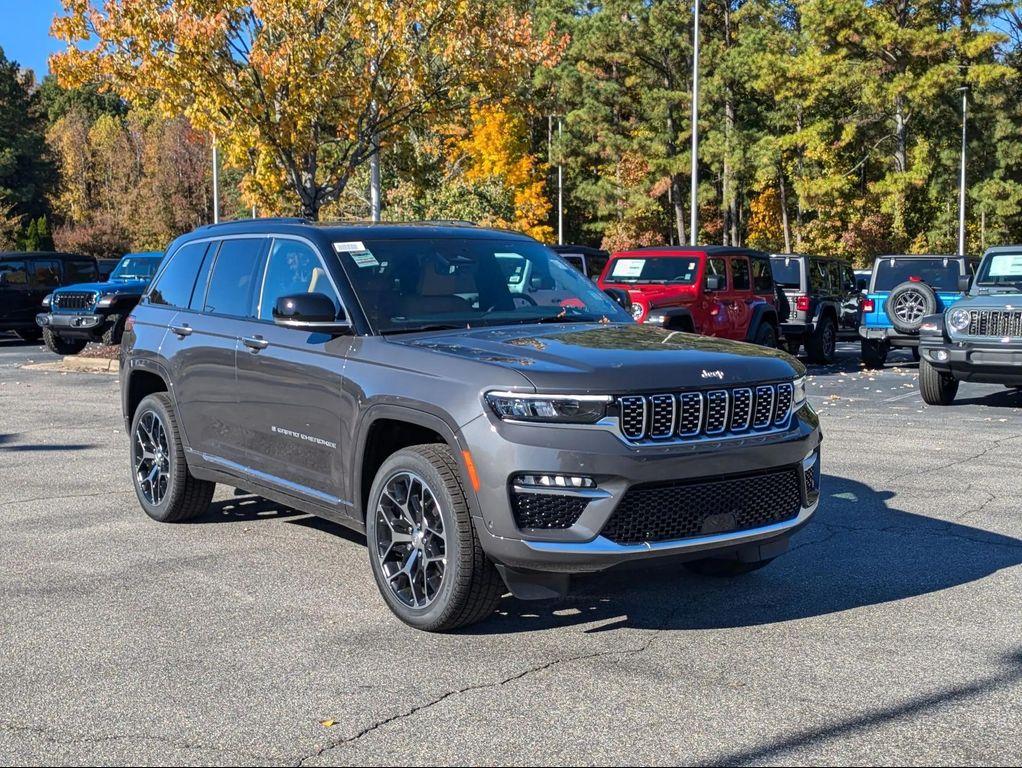 new 2025 Jeep Grand Cherokee car, priced at $64,329