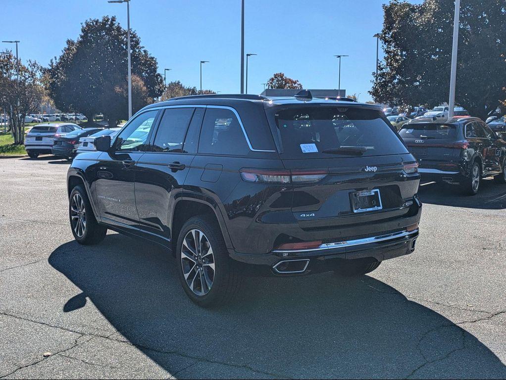 new 2025 Jeep Grand Cherokee car, priced at $60,951