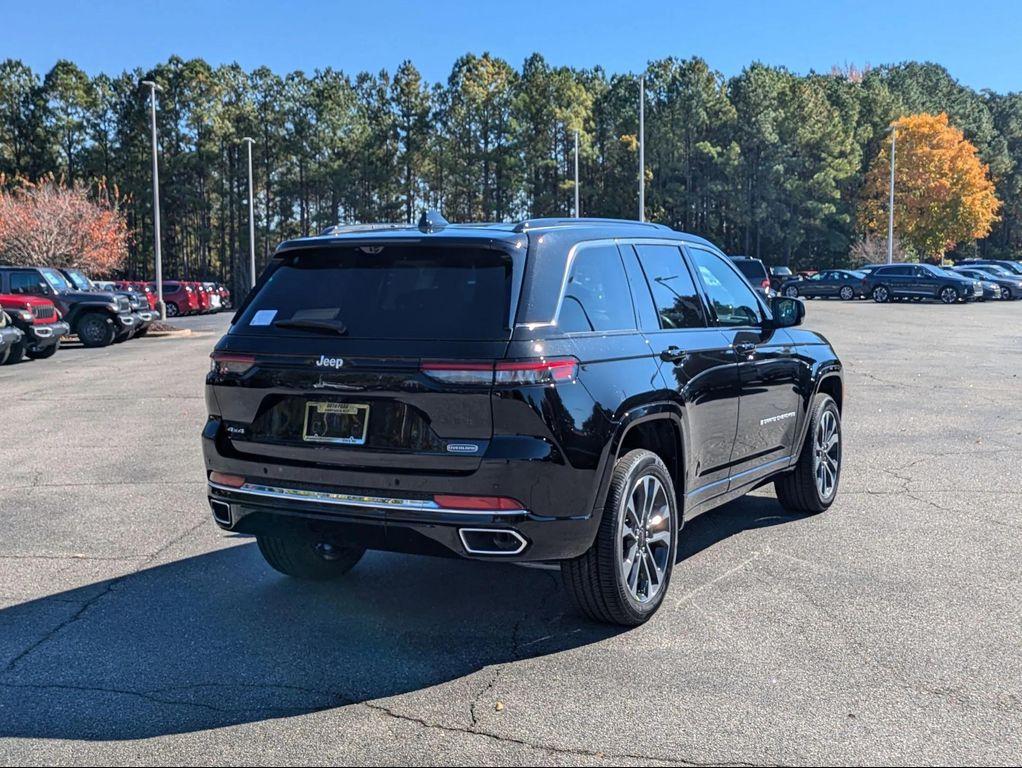 new 2025 Jeep Grand Cherokee car, priced at $60,951