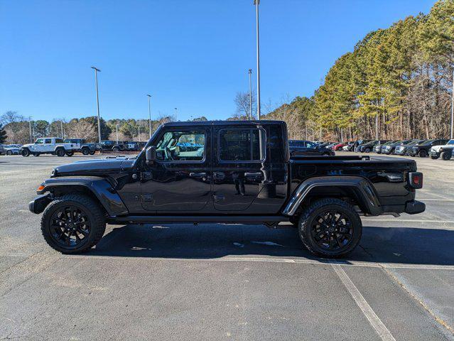 new 2025 Jeep Gladiator car, priced at $40,989