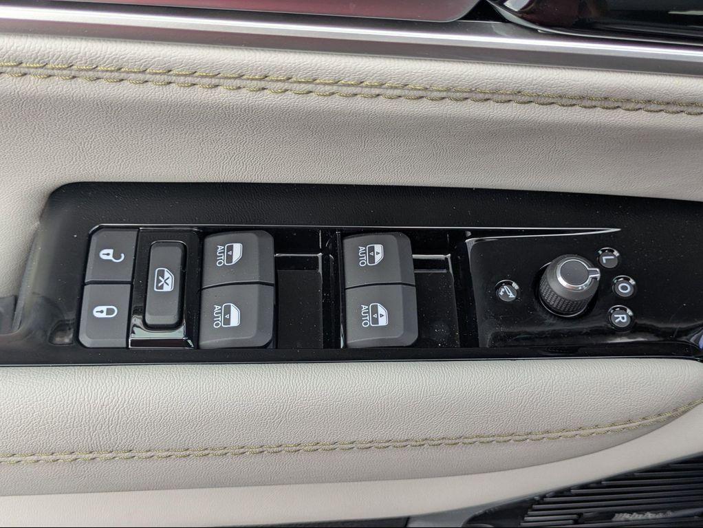 new 2025 Jeep Wagoneer car, priced at $79,001