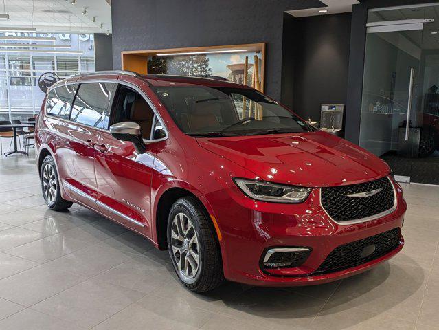 new 2025 Chrysler Pacifica car, priced at $58,987