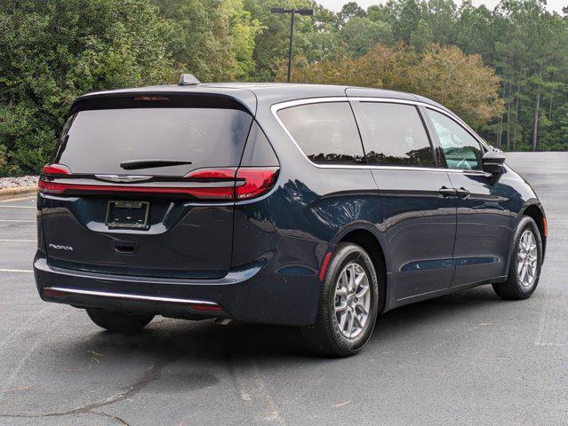 new 2025 Chrysler Pacifica car, priced at $45,920