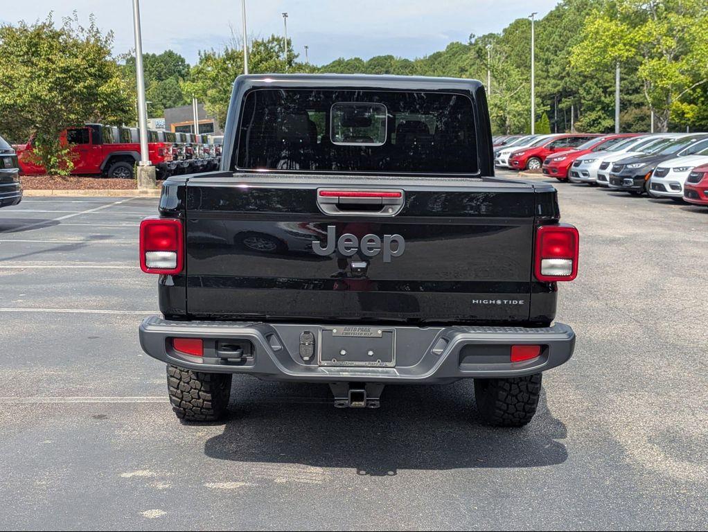 new 2025 Jeep Gladiator car, priced at $48,813