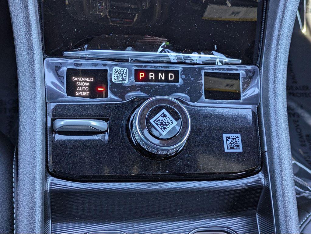 new 2025 Jeep Grand Cherokee car, priced at $50,736