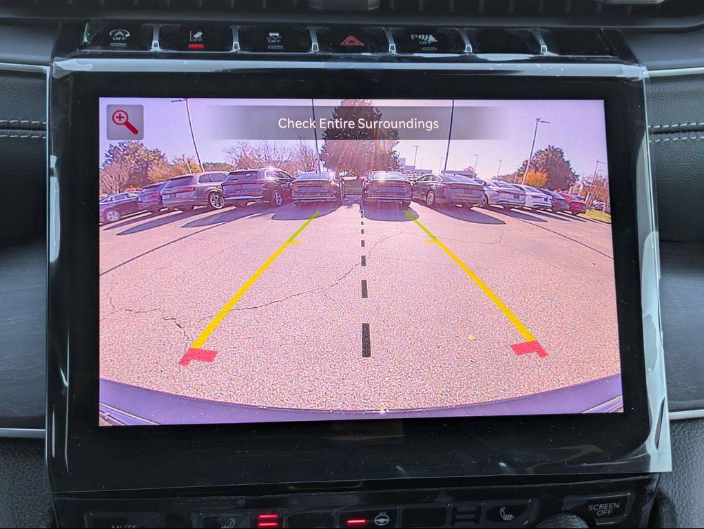 new 2025 Jeep Grand Cherokee car, priced at $50,736