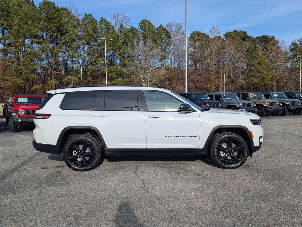 new 2025 Jeep Grand Cherokee L car, priced at $47,942