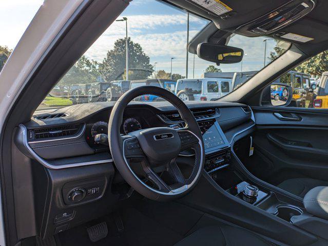 new 2024 Jeep Grand Cherokee L car, priced at $45,325