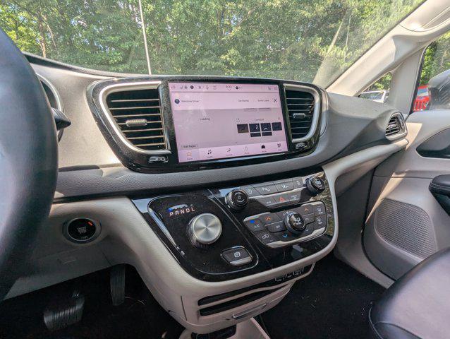 used 2023 Chrysler Pacifica car, priced at $23,798