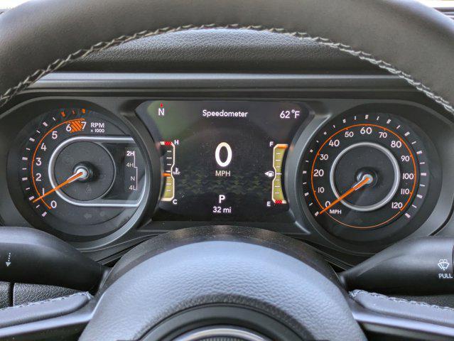 new 2025 Jeep Wrangler car, priced at $45,870