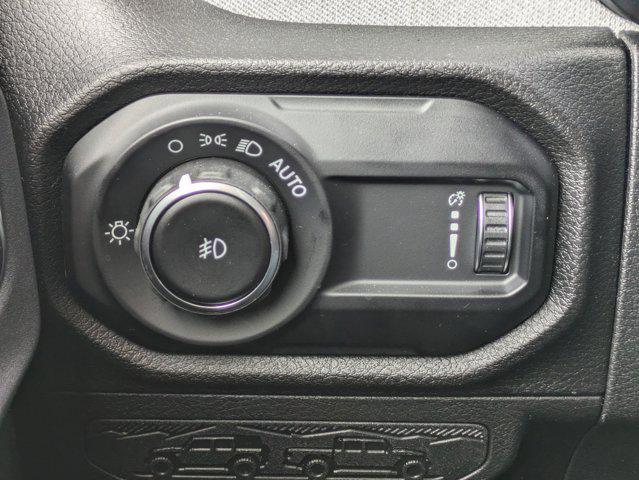 new 2025 Jeep Wrangler car, priced at $45,870