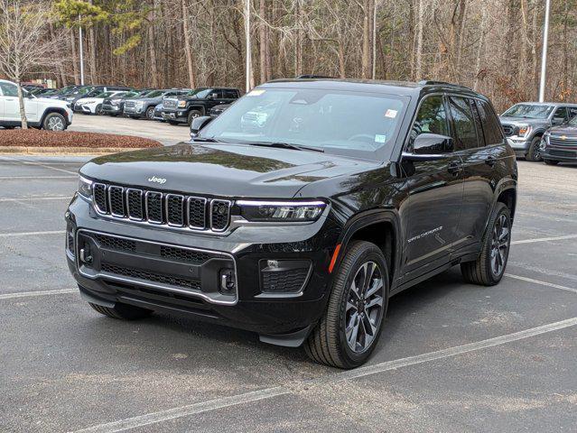 new 2025 Jeep Grand Cherokee car, priced at $60,621