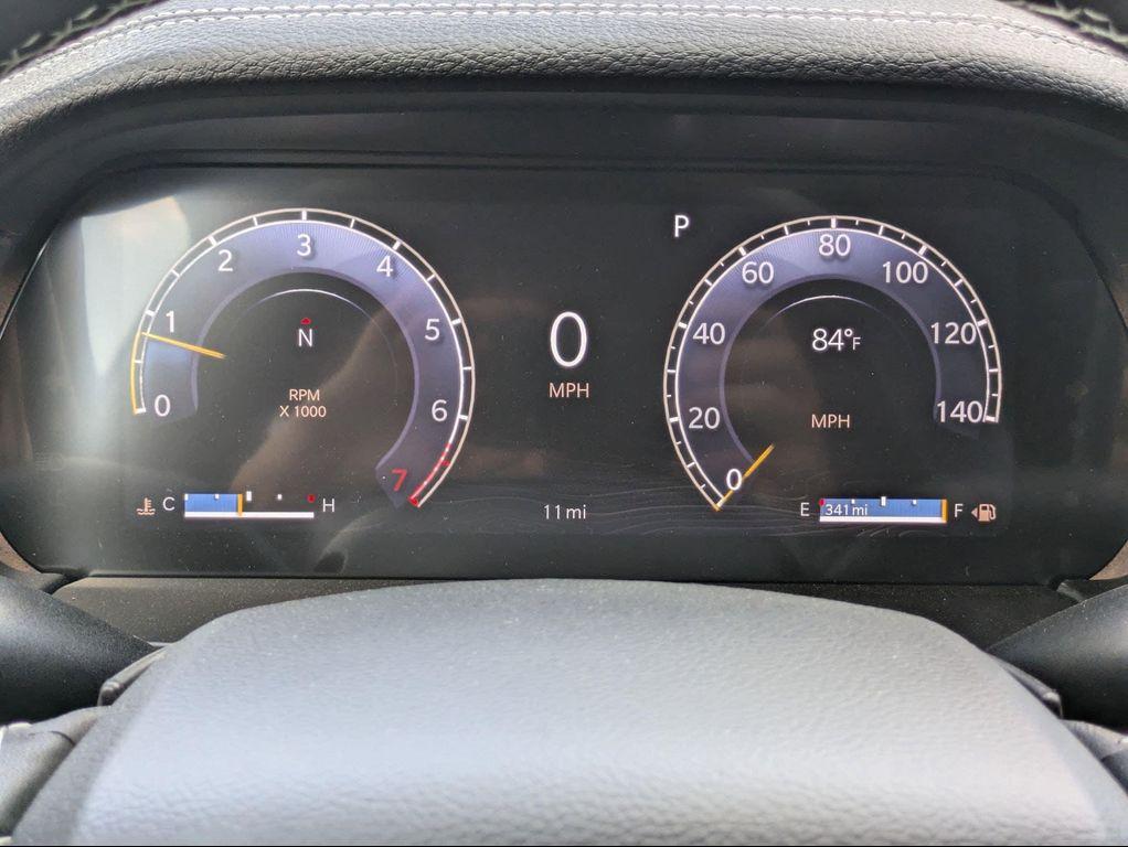 new 2025 Jeep Grand Cherokee car, priced at $47,032