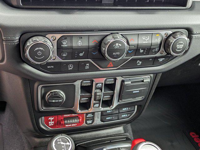 new 2025 Jeep Wrangler car, priced at $59,924