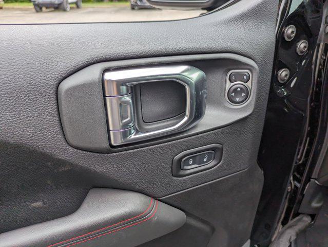 new 2025 Jeep Wrangler car, priced at $59,924