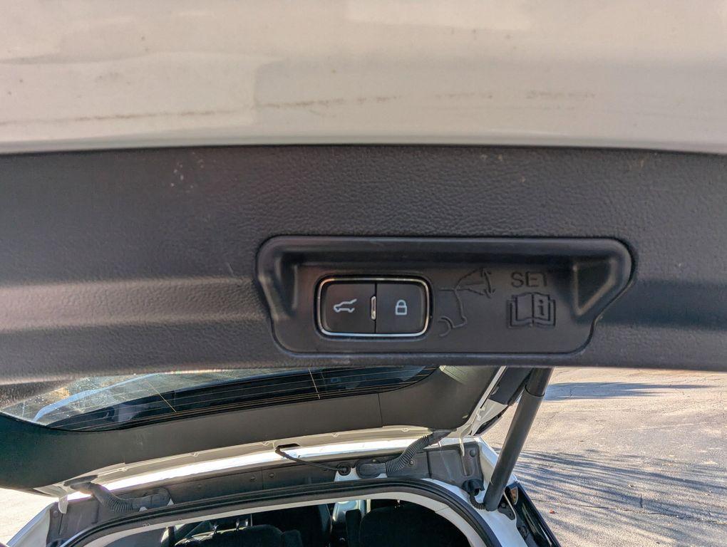 used 2022 Ford Explorer car, priced at $24,877