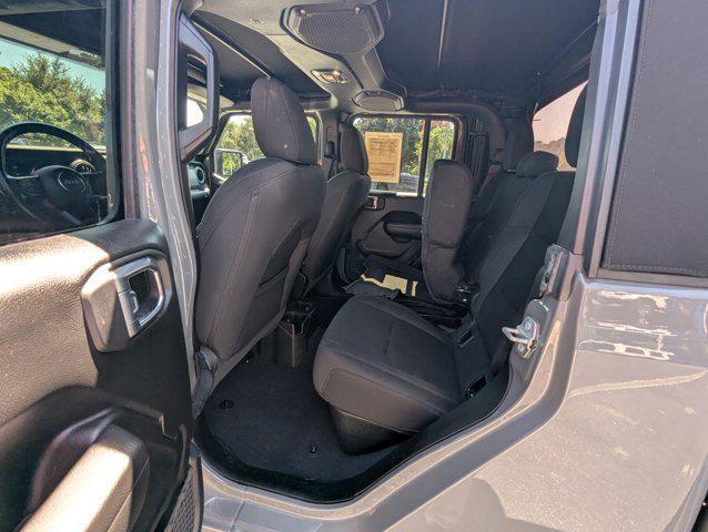 used 2022 Jeep Gladiator car, priced at $34,998