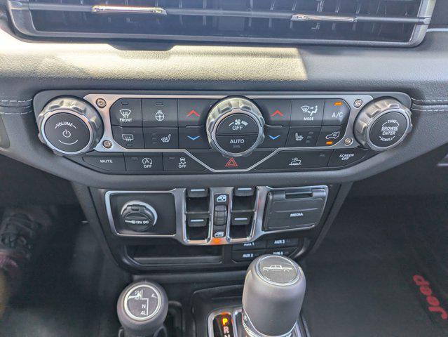 new 2025 Jeep Gladiator car, priced at $49,304