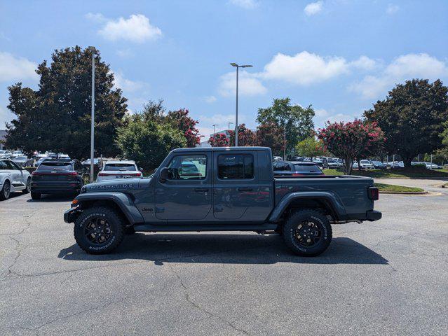 new 2025 Jeep Gladiator car, priced at $49,304