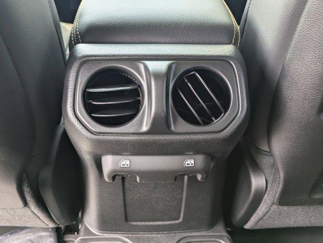 new 2025 Jeep Gladiator car, priced at $49,304