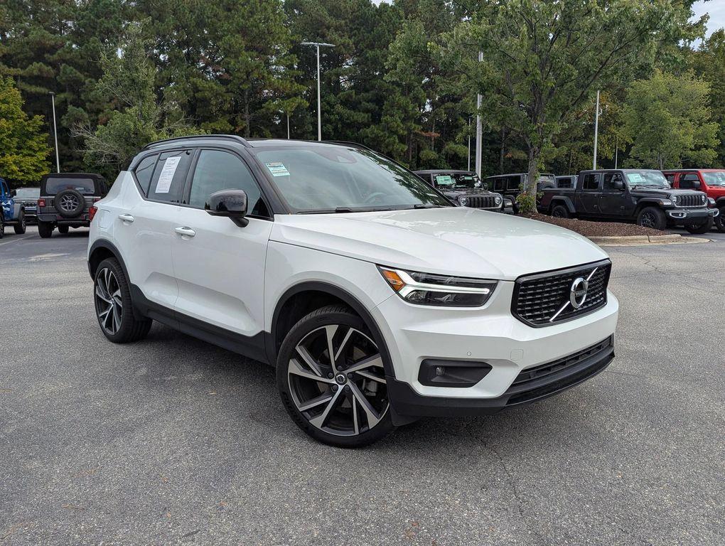 used 2021 Volvo XC40 car, priced at $21,977