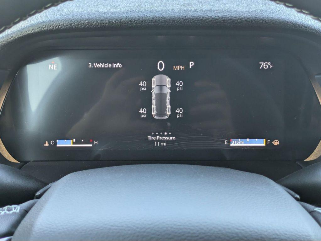 new 2025 Jeep Grand Cherokee car, priced at $43,708