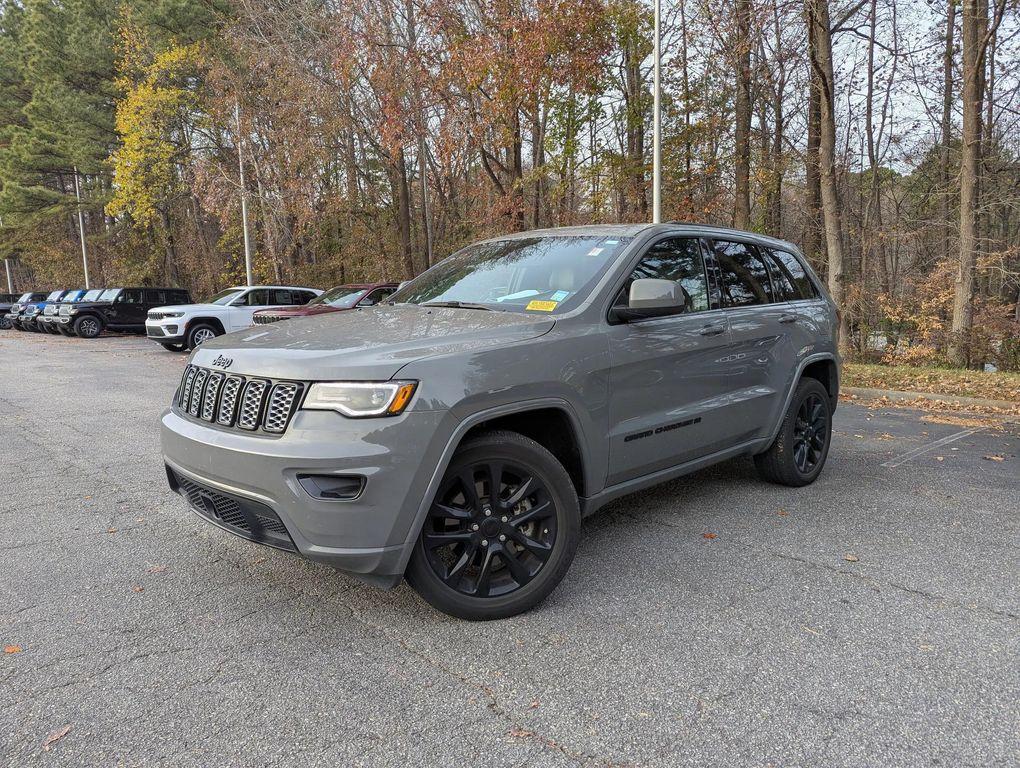 used 2022 Jeep Grand Cherokee car, priced at $28,498