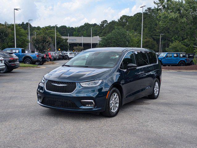 new 2025 Chrysler Pacifica car, priced at $49,713