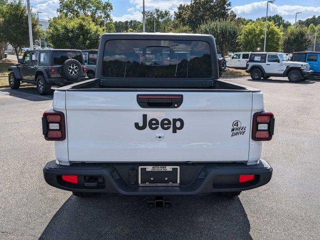 new 2024 Jeep Gladiator car, priced at $55,030