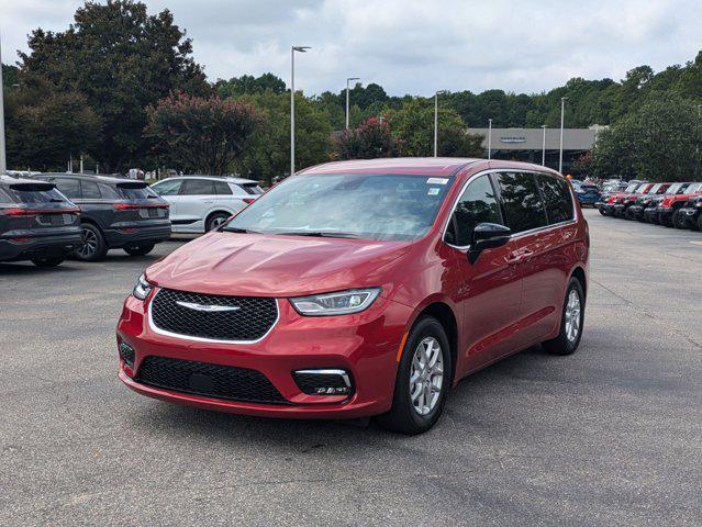 new 2026 Chrysler Pacifica car, priced at $44,352