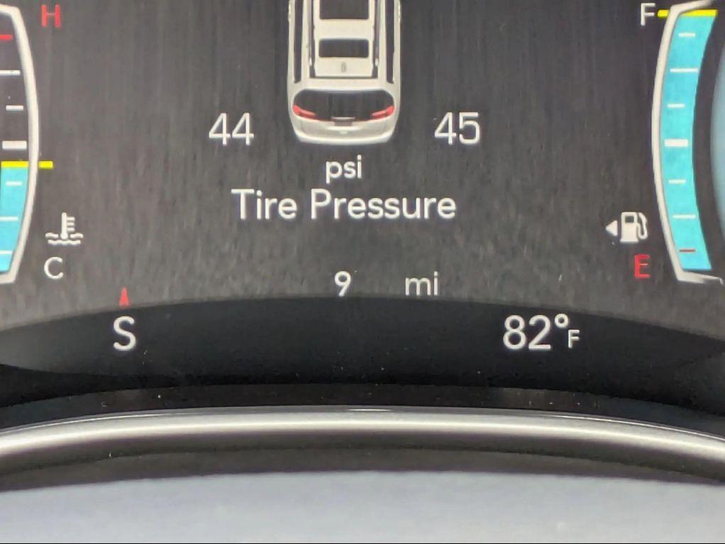 new 2026 Chrysler Pacifica car, priced at $44,017