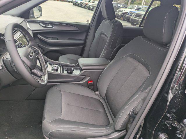 new 2025 Jeep Grand Cherokee car, priced at $43,370