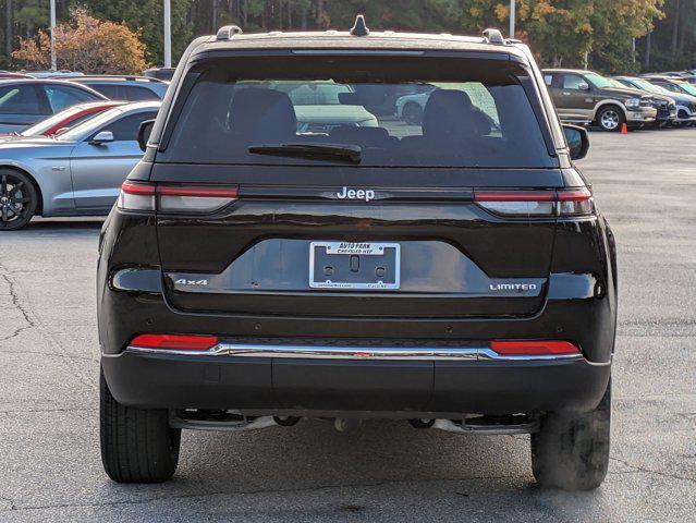 new 2025 Jeep Grand Cherokee car, priced at $52,580